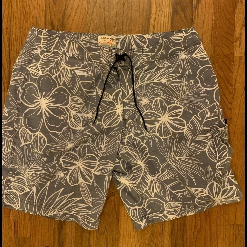 J.Crew Men’s Swim trunks, size 36